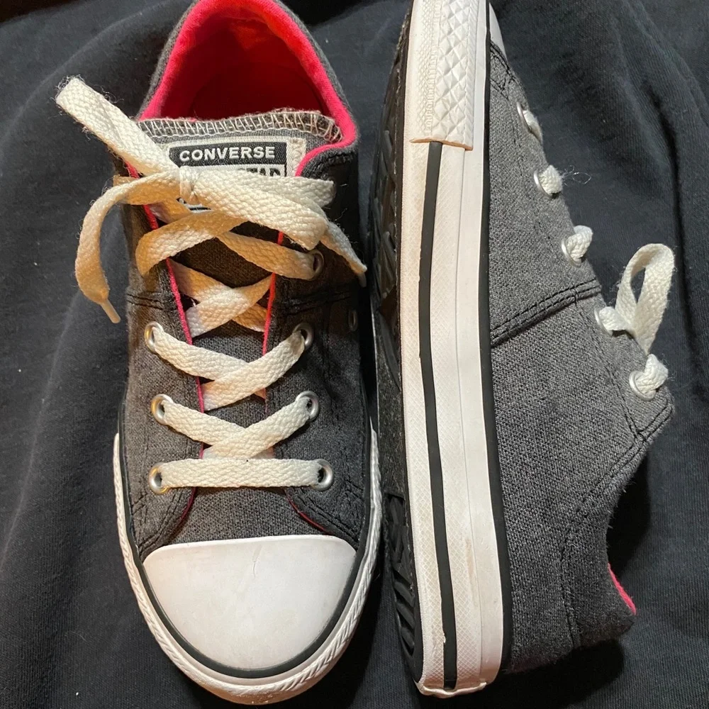 Converse All Stars pink/gray size youth 2